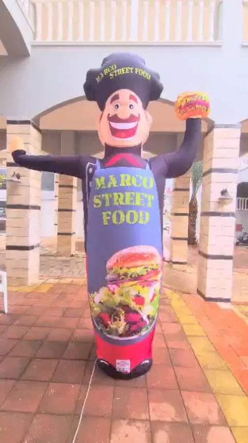 Marcu Street Food — Фигура повара с продуктом